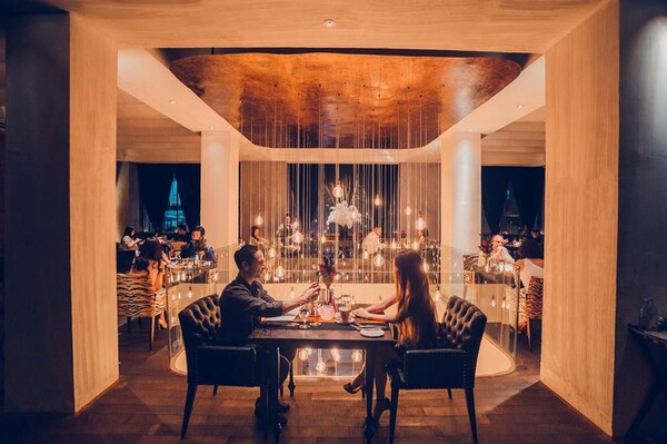 Top 30 nhà hàng lãng mạn riêng tư dành cho 2 người ở TP.HCM